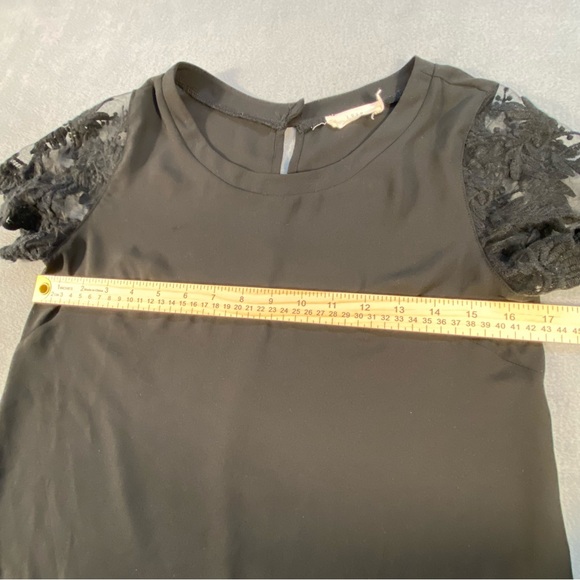 Lush Women’s Black Lace Sheer Short Sleeves Top, Round Neck, size XS - Picture 7 of 7